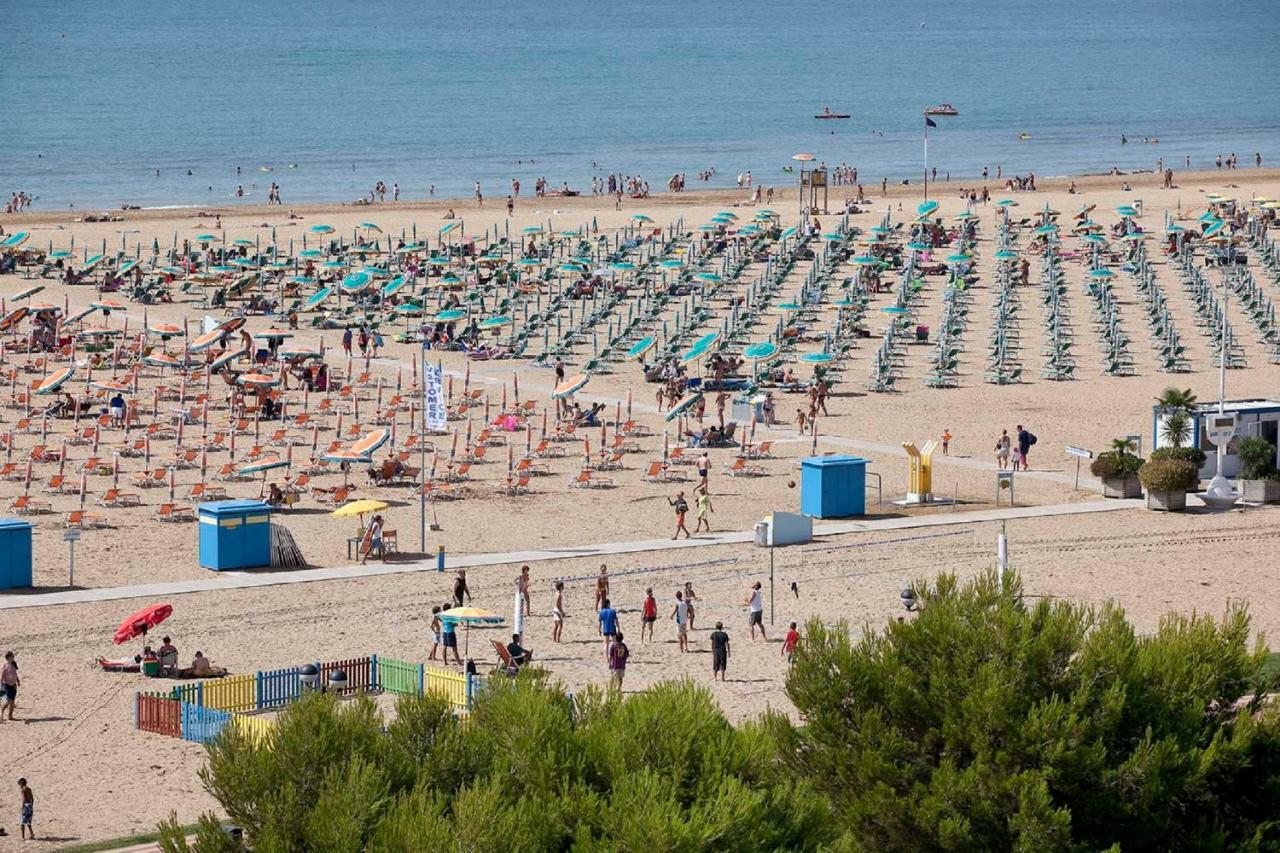 Storione - Appartamenti Bibione Extérieur photo